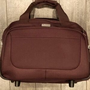 Ricardo Beverly Hills Luggage Rolling Tote